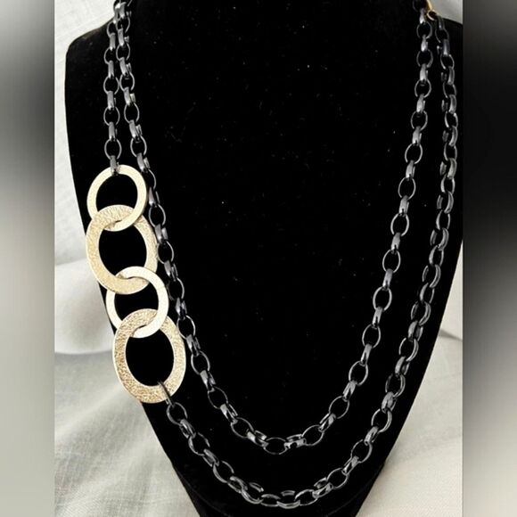 #Sabika Winter 2017 Long 40" Black Chain With Silver Ring Accents #NWOT - Picture 1 of 6